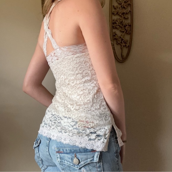 Twenty One Lace Tank Top - Picture 8 of 9
